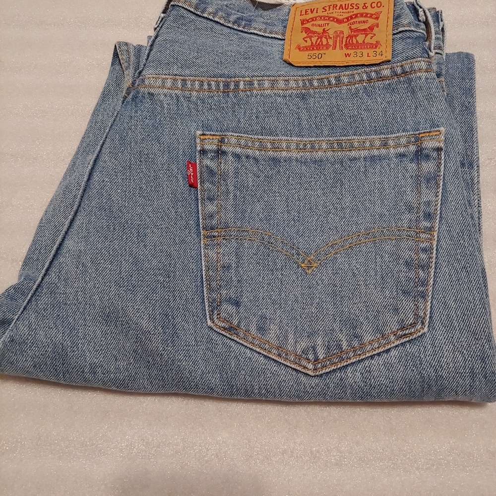 LEVI'S 550 jean MENS 33×34.   0109